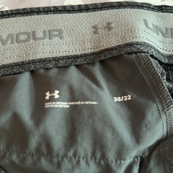 UNDER ARMOUR Golf Pants ⛳️ - Picture 4 of 4